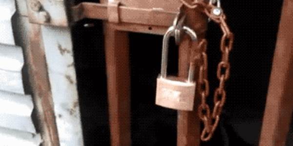 Quand je regarde comment le stagiaire a sécurisé le site du client