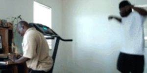 "T'inquiète, je te le fais en deux secondes. C'est super simple, regarde !"