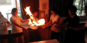 Quand un ticket fait le tour de l'équipe