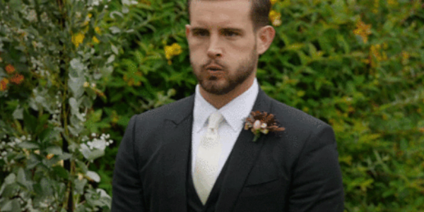 Quand j'entends crier dans le bureau du chef juste après mon push