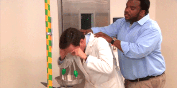 Quand le client m'envoie son logo en Comic Sans MS