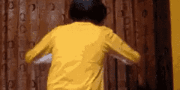 Quand un collègue me montre son code et que son IDE est en light theme