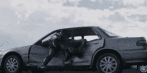 Quand le stagiaire commence à me contredire devant le client