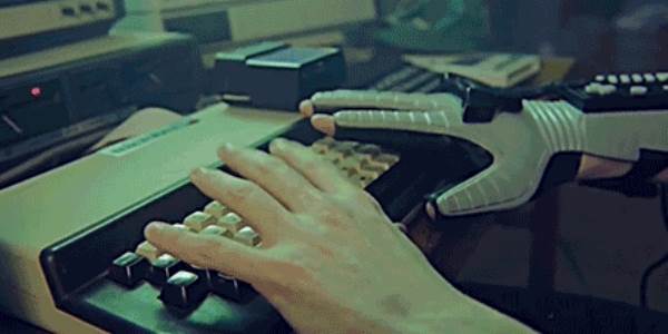 Quand le chef m'observe à mon poste