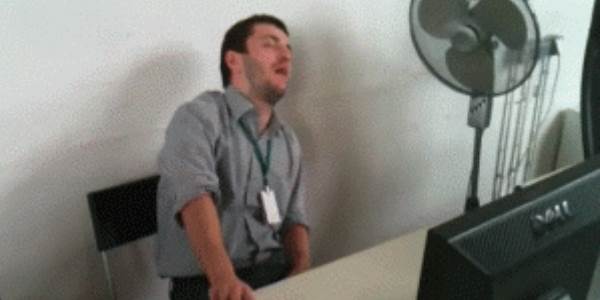 Quand j'essaie de me remettre au boulot après un buffet à volonté