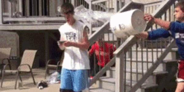 Quand toute l'équipe s'acharne à me contredire