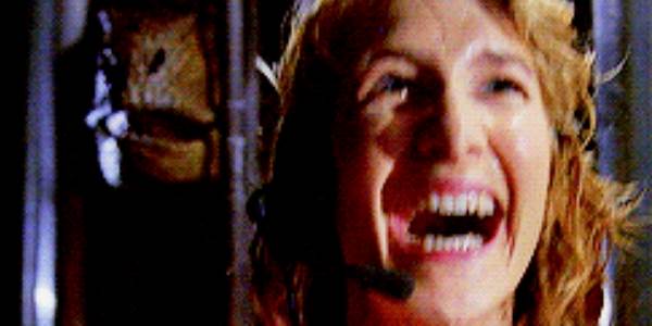 Quand j'ai mon casque sur les oreilles et que quelqu'un me touche l'épaule