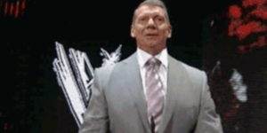 Quand je vois le chef qui m'attend à mon bureau au retour de ma pause dej