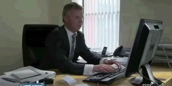 Quand le boss passe dans l'open space