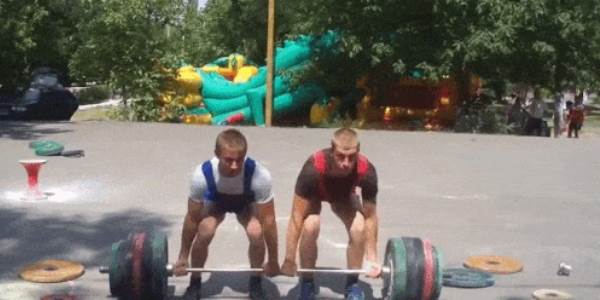 Quand le stagiaire vient pour m'apporter son soutien sur mon projet