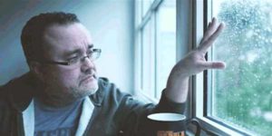 C'était comment avant le confinement ? Des gifs pour vous rappeler votre vie de bureau !