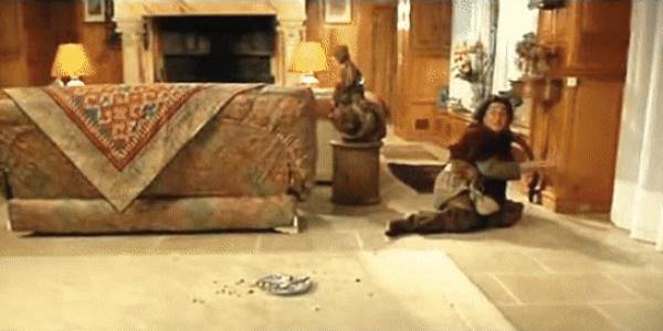 Quand mon clavier a un rétro-éclairage intelligent et que je le teste en approchant et retirant mes mains