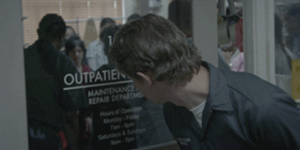 Quand le commercial passe devant notre salle de pause