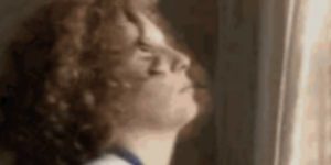 Quand un collègue me montre son code et que son IDE est en thème light