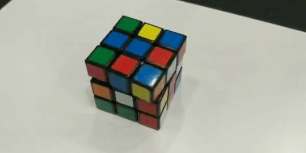 Quand le dev senior m'explique comment il s'y prendrait pour corriger mon bug