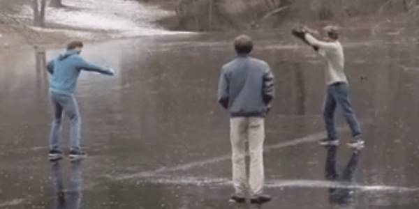 Quand je refile un ticket foireux au stagiaire