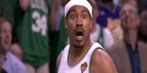 Quand je vois passer un commit de 200 fichiers pour corriger un seul bug