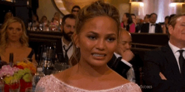 Quand le commercial s'apprête à cliquer sur le bouton d'une fonctionnalité non implémentée pendant la démo