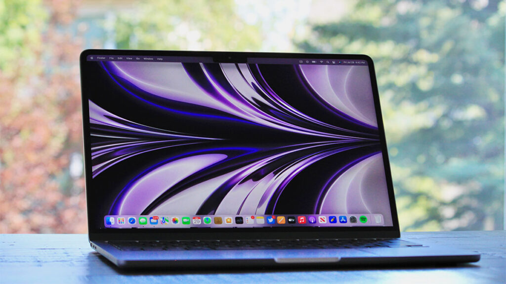 Le MacBook Air M2 (2022) passe sous la barre des 1300 euros pour le Black Friday