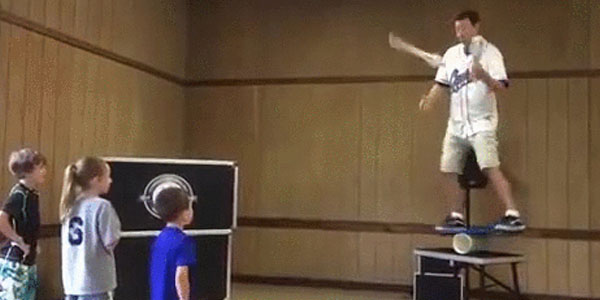 Quand le stagiaire essaie de me filer un coup de main