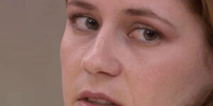 Quand j'écoute le commercial détailler tout ce qu'il vient de vendre en réunion d'équipe