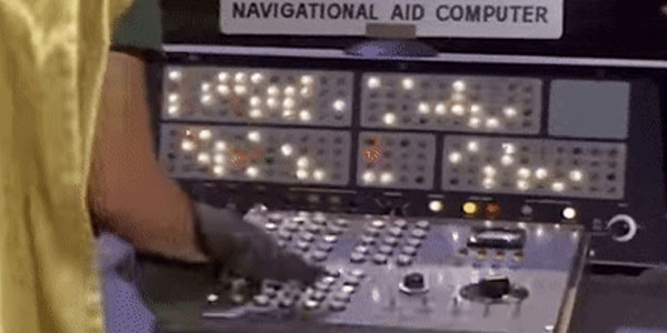 Quand le patron passe dans l'open space et que je fais semblant de travailler