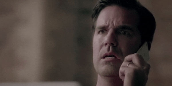 Quand le chef m'appelle à mon retour de vacances pour me dire tout ce que je dois livrer en urgence