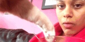 Quand le stagiaire veut me montrer comment il écrirait ma requête SQL