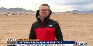 Quand j'arrive en retard au bureau et que je me fais discret