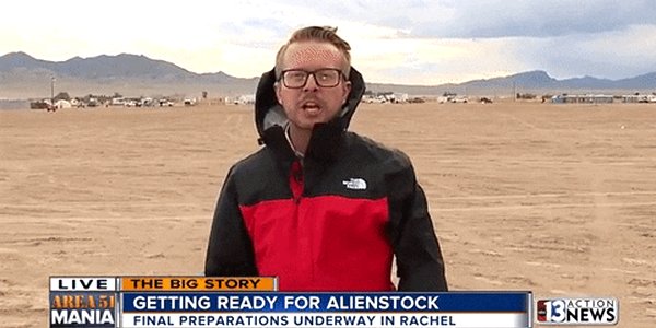 Quand j'arrive en retard au bureau et que je me fais discret