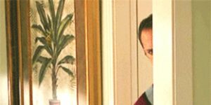 Quand je regarde si le sysadmin est à son poste avant d'accéder en loosedé au serveur de prod