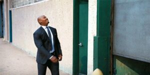 Quand j'arrive aux toilettes et que je me rappelle que j'ai oublié de verrouiller ma session