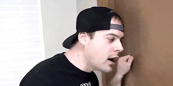 Quand je suis en télétravail et que le chef m'écrit "t'as 2 minutes ?"