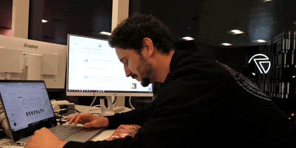 Quand j'essaie de coder alors que j'ai pas encore pris mon premier café de la journée