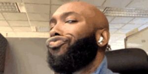 Quand j'entends mon collègue dire au chef qu'il galère sur un dev alors que je sais qu'il a rien foutu de la journée