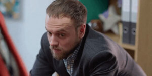 Quand le sysadmin commence a taper le mot de passe de la prod devant moi