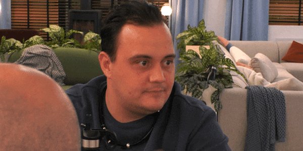 Quand le nouveau m'explique la logique derrière sa table de plus de 200 colonnes