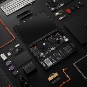 Framework dévoile le Laptop 13 Pro, le laptop Linux premium que les devs attendaient