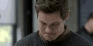 Quand l'équipe cherche ce qui a cassé la prod et que je sais que c'est mon commit