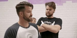 Quand le binôme me demande de passer 2 min en visio et que 6 personnes se pointent dans le call